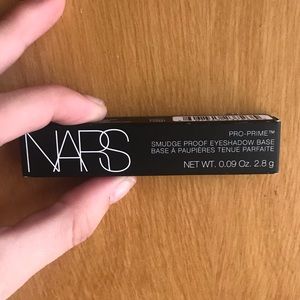 NARS smudge proof eyeshadow base sample